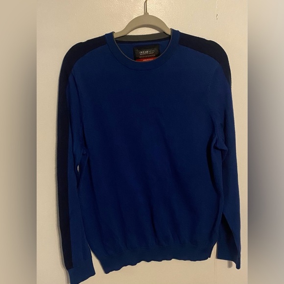 Awearness Kenneth Cole
Slim Fit Merino Wool Crew Neck Sweater, Medium - Picture 1 of 4